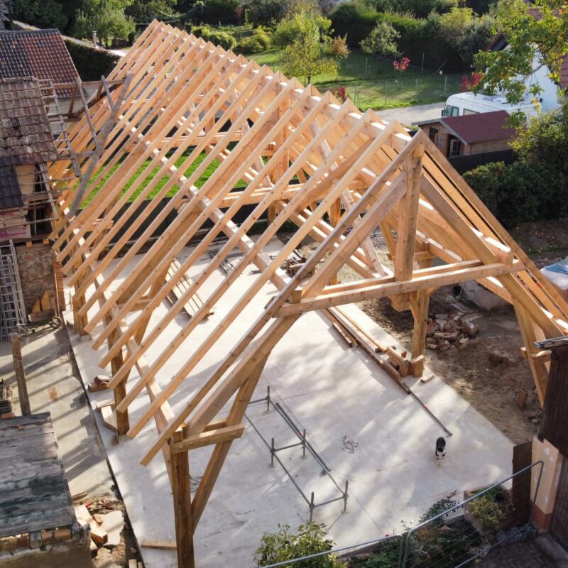 Entreprise de pose et r&eacute;novation de charpente traditionnelle &agrave; c&ocirc;t&eacute; d’Obernai et Colmar S&eacute;lestat